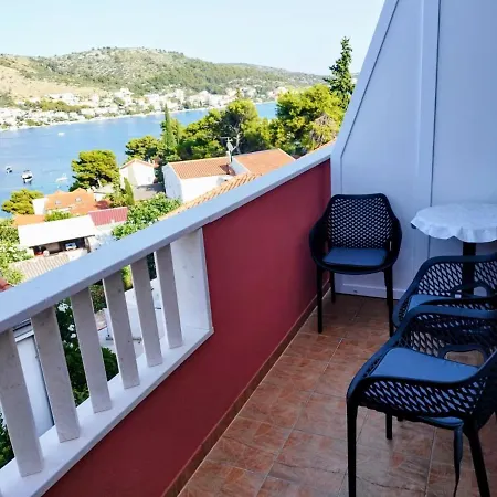 Mira * Rogoznica (Sibenik-Knin)