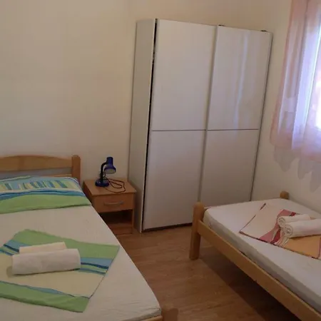 Mira Apartment