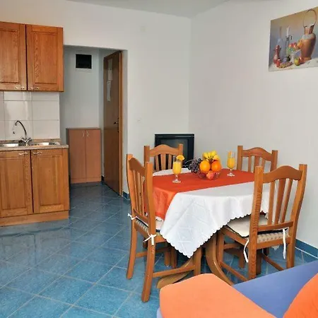 Mira Apartment Rogoznica (Sibenik-Knin)