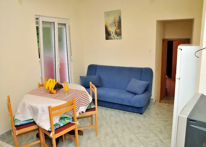 Mira Rogoznica (Sibenik-Knin)